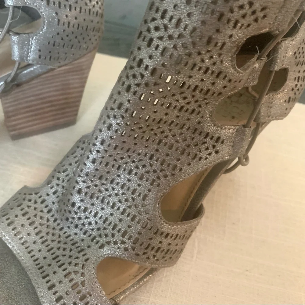 Vince Camuto Lasercut Silver Stacked Heel Sandal - Picture 6 of 9